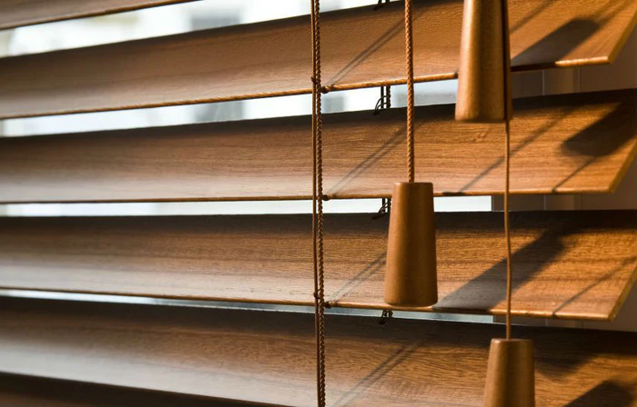 wood venetian blinds preston